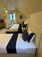 Teach Cruachán Large-group Holiday Home