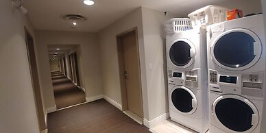 The Lion Inn & Suites