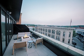 Hotel Covington Cincinnati Riverfront