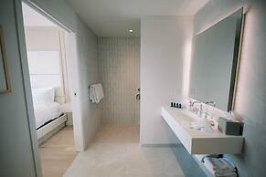 Hotel Covington Cincinnati Riverfront