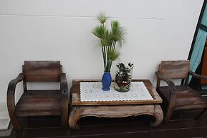 Monmuang Hotel and Residence