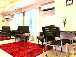 MaxStays Max Style at Fort Victoria