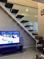 MaxStays Max Style at Fort Victoria