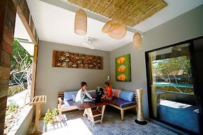 Villa Cha Cha Chaolao Beach Resort