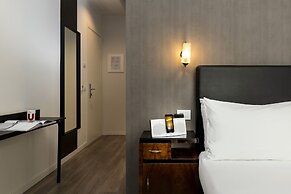Up Hotel