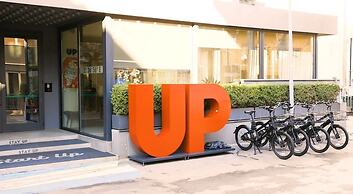 Up Hotel
