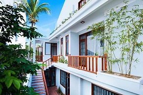 Riverside Plum Garden Homestay