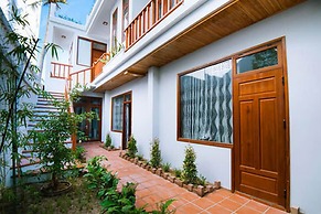 Riverside Plum Garden Homestay