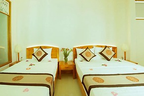 Riverside Plum Garden Homestay