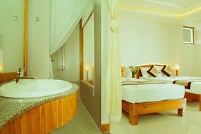 Riverside Plum Garden Homestay