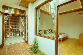 Riverside Plum Garden Homestay