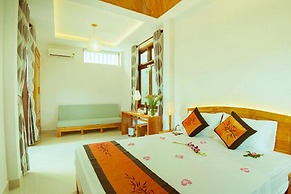 Riverside Plum Garden Homestay