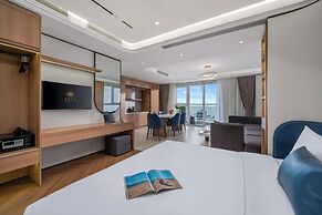 BlueSun Danang Beach Hotel