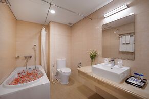 BlueSun Danang Beach Hotel