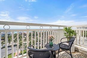 BlueSun Danang Beach Hotel