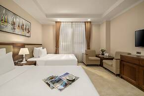 BlueSun Danang Beach Hotel