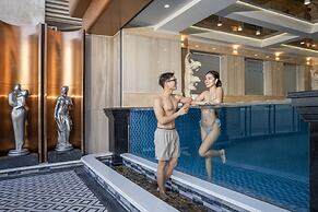 BlueSun Danang Beach Hotel