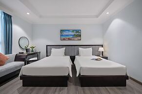 BlueSun Danang Beach Hotel