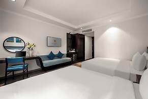 BlueSun Danang Beach Hotel
