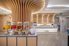 BlueSun Danang Beach Hotel