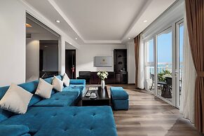 BlueSun Danang Beach Hotel