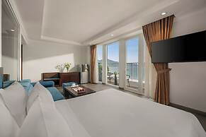 BlueSun Danang Beach Hotel