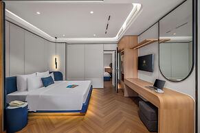 BlueSun Danang Beach Hotel