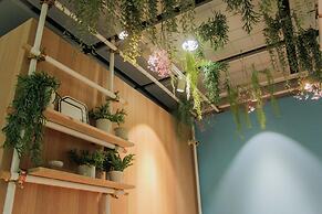 Boxtel at Suvarnabhumi Airport