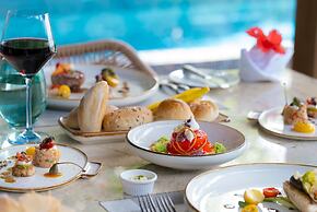 Atmosphere Kanifushi - Premium All Inclusive with Free Transfers