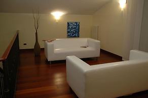 B&B Nelly