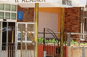 Hotel Alaska