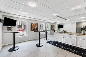 Hotel Chicago West Loop, SureStay Collection by Best Western
