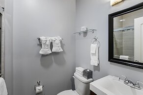 Hotel Chicago West Loop, SureStay Collection by Best Western