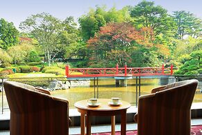 Kagaribi No Yu Ryokusuitei