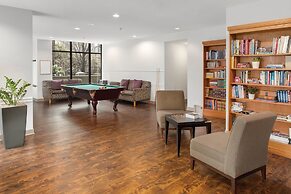 WorldMark Vancouver - The Canadian