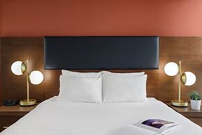 WorldMark Vancouver - The Canadian