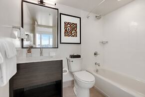 WorldMark Vancouver - The Canadian