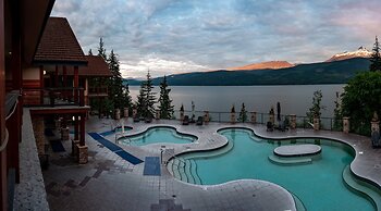 Halcyon Hot Springs Resort