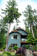 Halcyon Hot Springs Resort