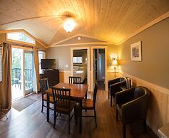 Halcyon Hot Springs Resort