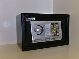 Anahaw Apartments Whitebeach