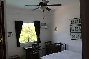 Roger's Place Gay Guesthouse - Caters to Gay Men