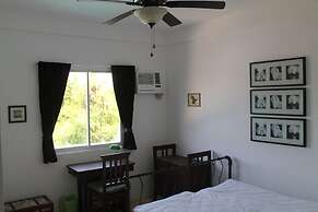 Roger's Place Gay Guesthouse - Caters to Gay Men