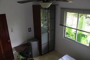 Roger's Place Gay Guesthouse - Caters to Gay Men