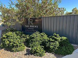 The Rocks Motel