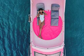 PinkCoco Gili Trawangan - Constant Surprises- for Cool Adults Only