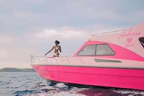 PinkCoco Gili Trawangan - Constant Surprises- for Cool Adults Only