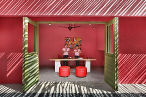 PinkCoco Gili Trawangan - Constant Surprises- for Cool Adults Only