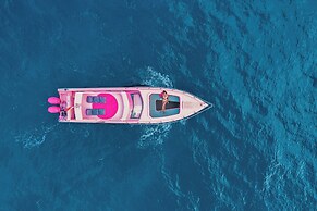 PinkCoco Gili Trawangan - Constant Surprises- for Cool Adults Only