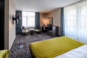 The Alfred Hotel